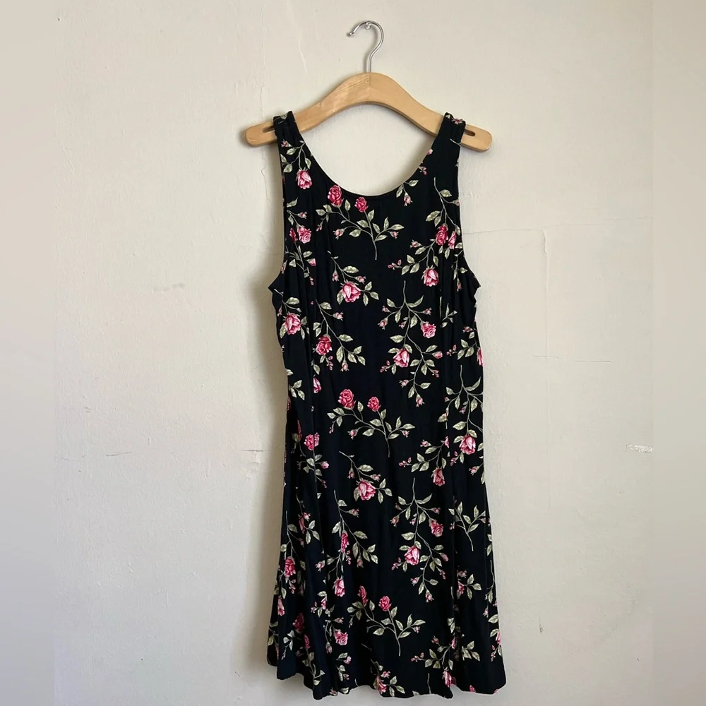 Forever 21, medium, black w/floral design - Picture 2 of 5
